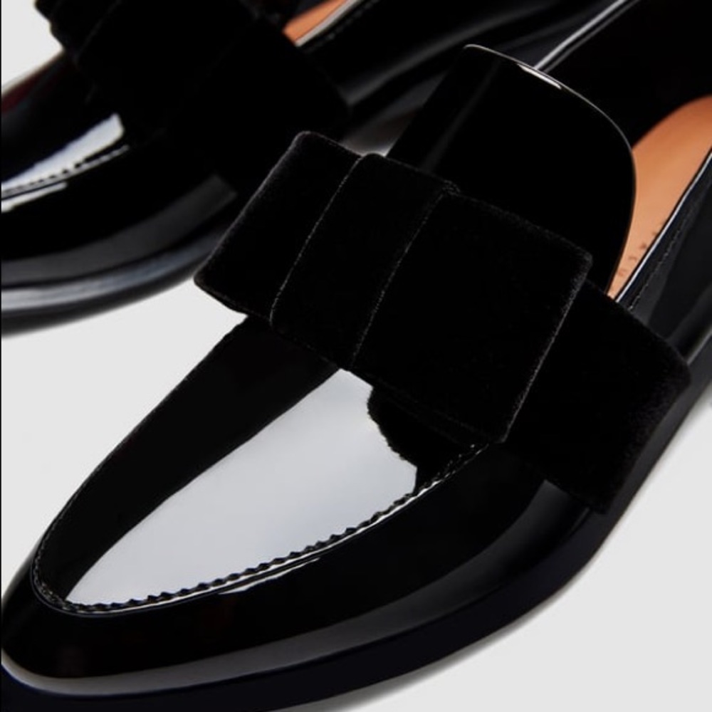 NWT Zara Faux Patent Leather Velvet Bow Loafers - Picture 2 of 7